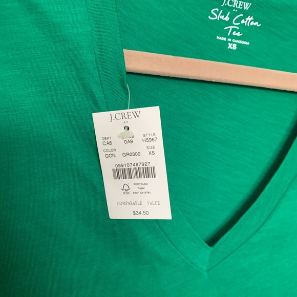 J. Crew v-neck slub cotton short sleeve t-shirt. New with tags attached - Picture 2 of 6